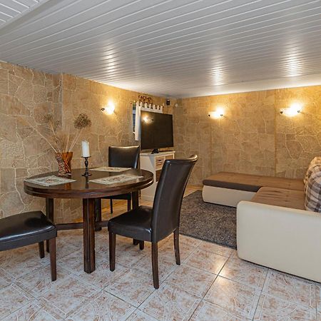 Spacious Studio Apartment By Polo Apartments Каунас Екстер'єр фото